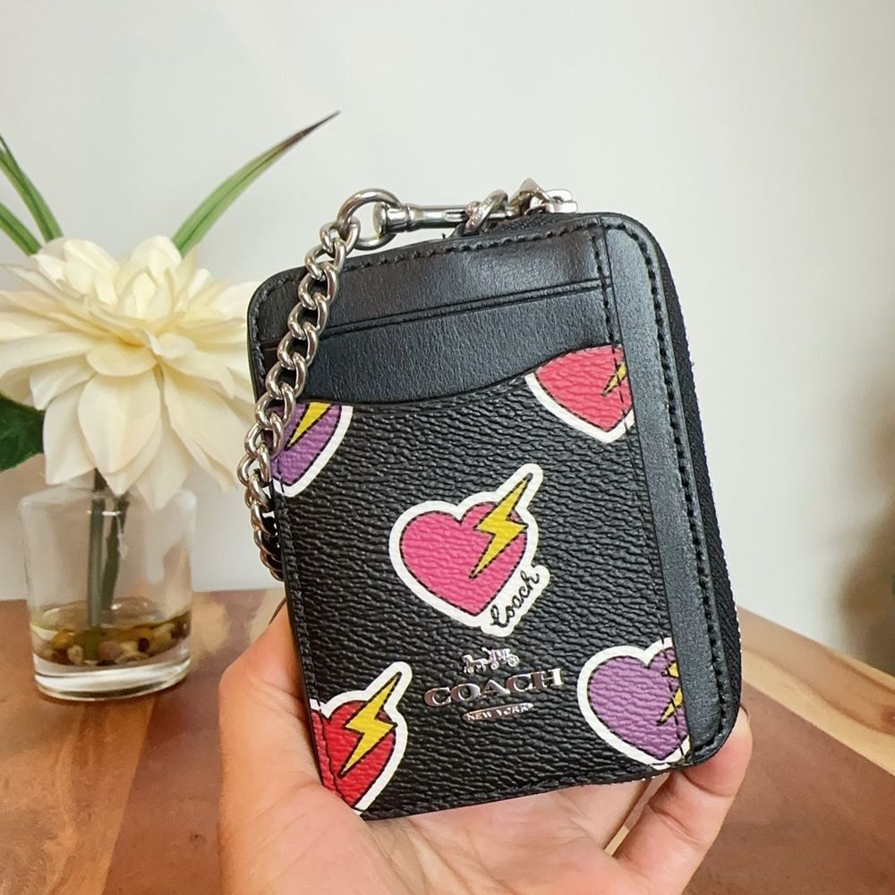 NWT Coach‎ Zip Card Case With Heart Bolt Print - Picture 2 of 5